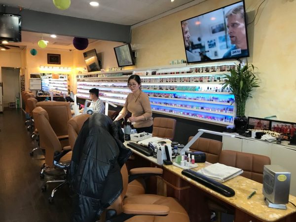 Welcome to Solar Nails - Best Nail Salon For You in Greenwood